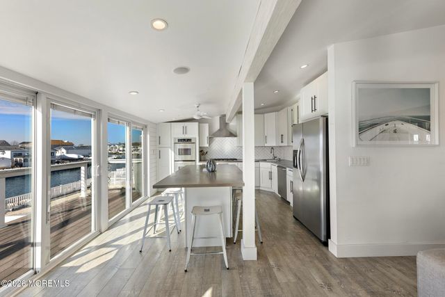 1075 Beach Haven West Boulevard, Beach Haven West, NJ 08050