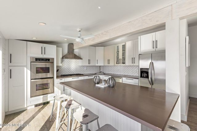 1075 Beach Haven West Boulevard, Beach Haven West, NJ 08050