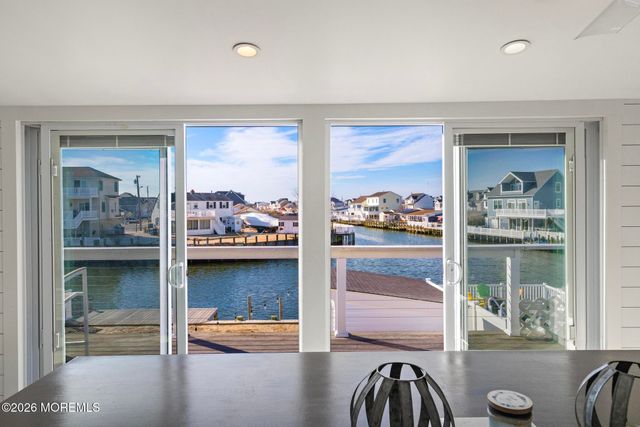 1075 Beach Haven West Boulevard, Beach Haven West, NJ 08050