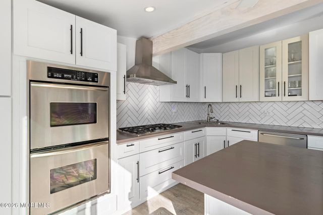 1075 Beach Haven West Boulevard, Beach Haven West, NJ 08050