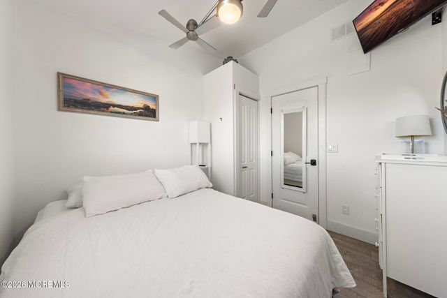 1075 Beach Haven West Boulevard, Beach Haven West, NJ 08050