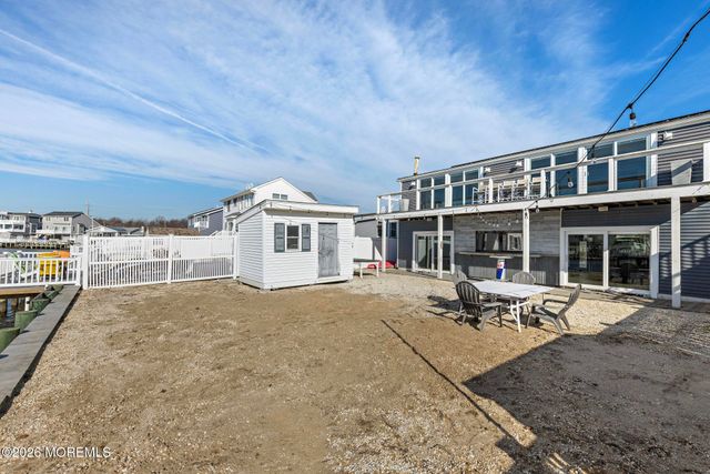 1075 Beach Haven West Boulevard, Beach Haven West, NJ 08050