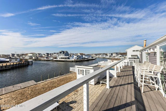 1075 Beach Haven West Boulevard, Beach Haven West, NJ 08050