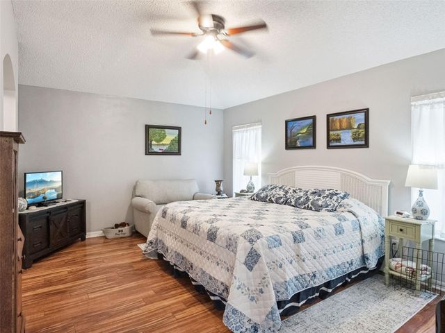 4921 GLEN COE STREET, Leesburg, FL 34748