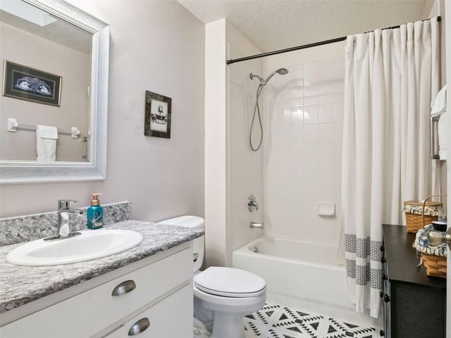 4921 GLEN COE STREET, Leesburg, FL 34748