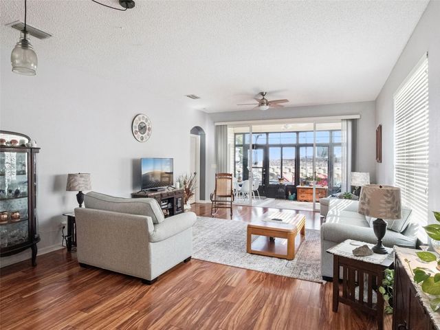 4921 GLEN COE STREET, Leesburg, FL 34748