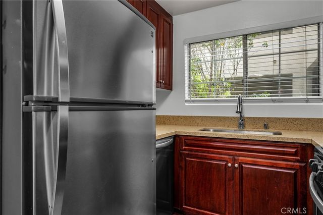 5500 Owensmouth Avenue 228, Woodland Hills, CA 91367