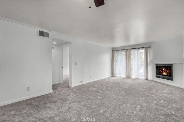 5500 Owensmouth Avenue 228, Woodland Hills, CA 91367
