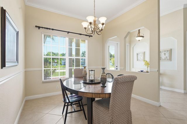 2199 SE Heathwood Circle, Port St. Lucie, Port St Lucie, FL 34952