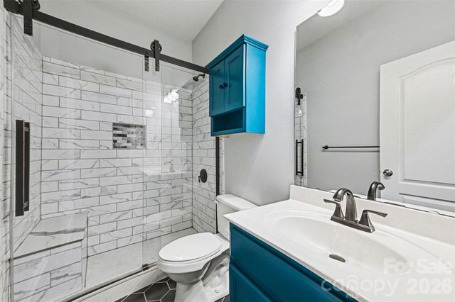 116 Glastonbury Drive, Mooresville, NC 28115