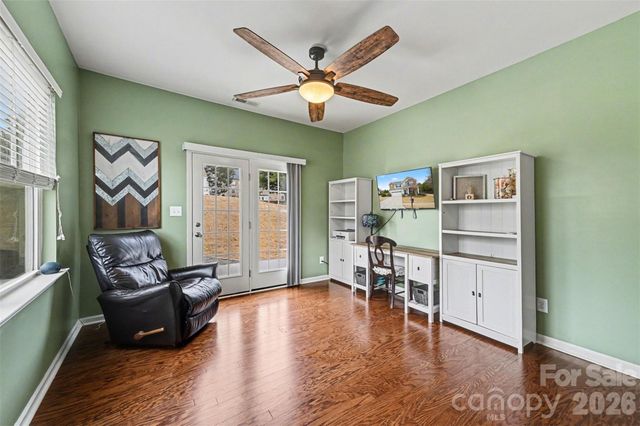 116 Glastonbury Drive, Mooresville, NC 28115