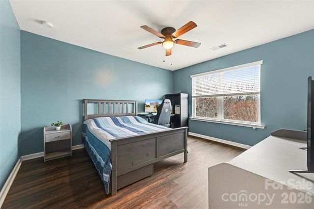 116 Glastonbury Drive, Mooresville, NC 28115