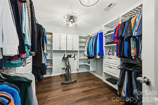 116 Glastonbury Drive, Mooresville, NC 28115