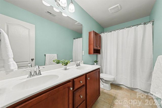 116 Glastonbury Drive, Mooresville, NC 28115