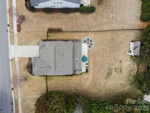 116 Glastonbury Drive, Mooresville, NC 28115