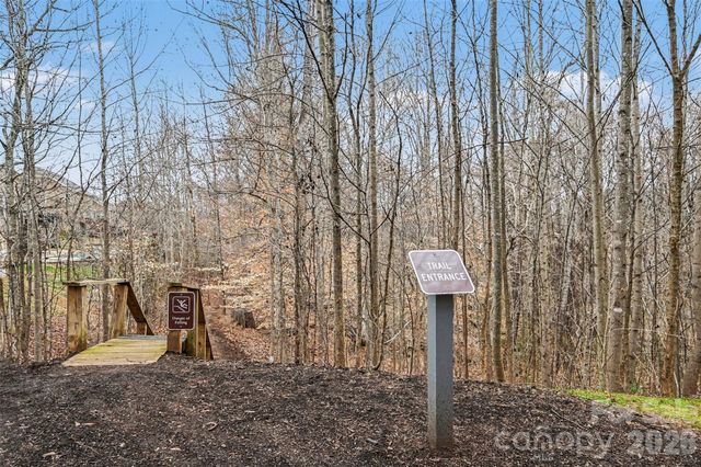 116 Glastonbury Drive, Mooresville, NC 28115