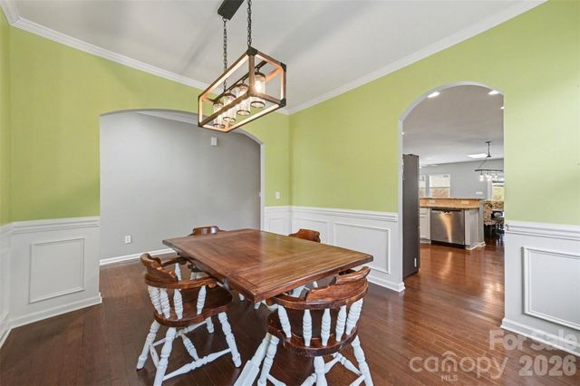 116 Glastonbury Drive, Mooresville, NC 28115