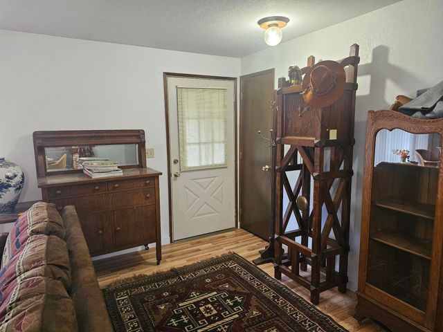 1030 Red Mountain Drive, Grants Pass, OR 97526