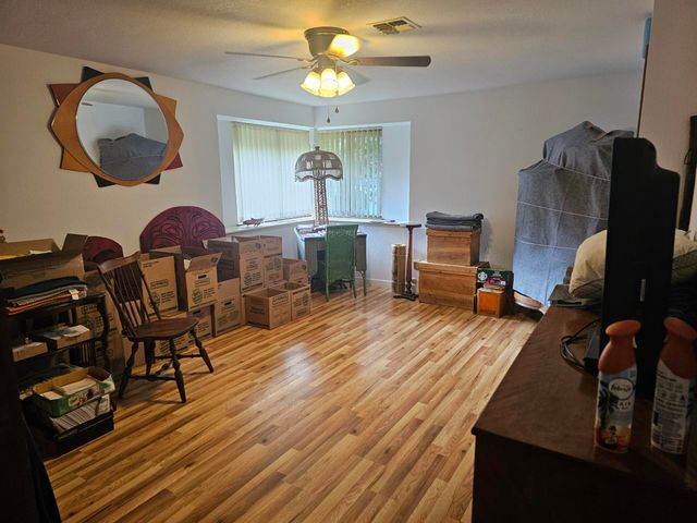 1030 Red Mountain Drive, Grants Pass, OR 97526