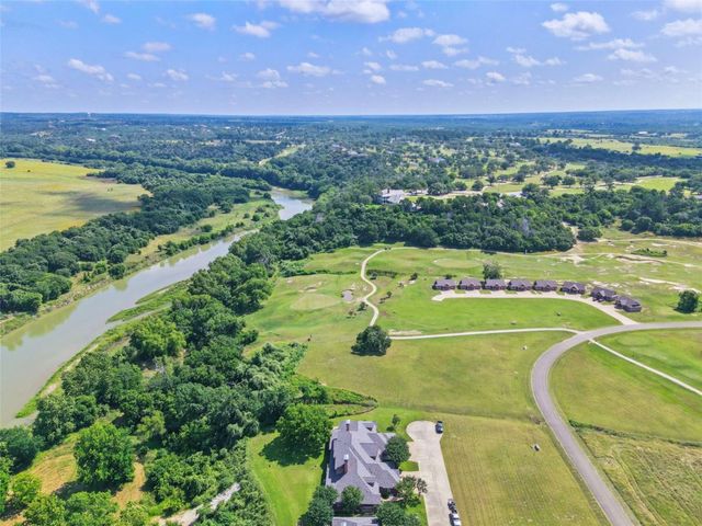 539 Colovista PKWY B101, Bastrop, TX 78602