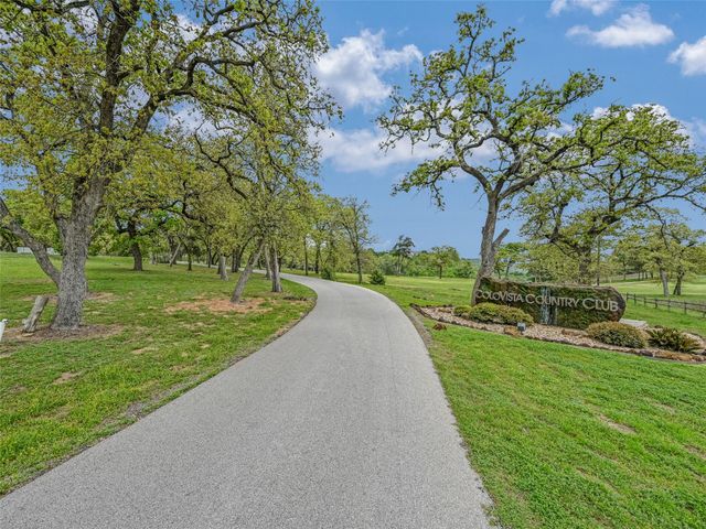 539 Colovista PKWY B101, Bastrop, TX 78602