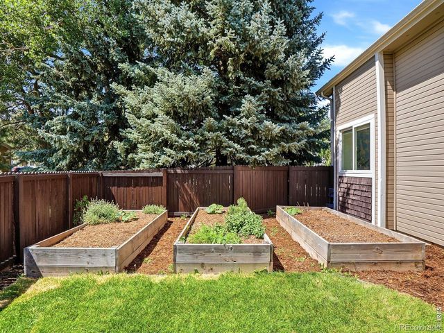 4865 Darwin Court, Boulder, CO 80301