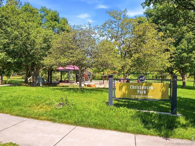 4865 Darwin Court, Boulder, CO 80301