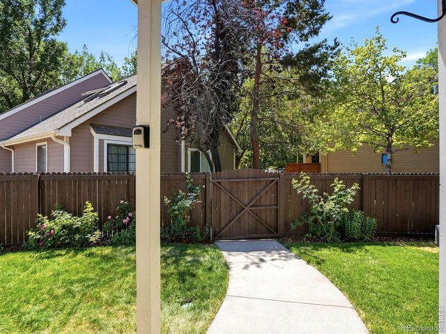 4865 Darwin Court, Boulder, CO 80301