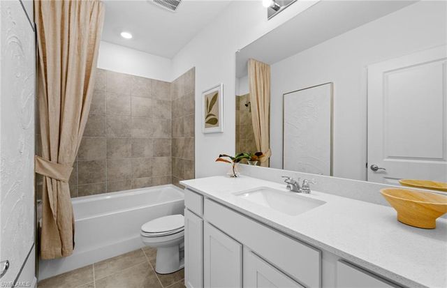 1214 Caloosa Cove DR, Labelle, FL 33935