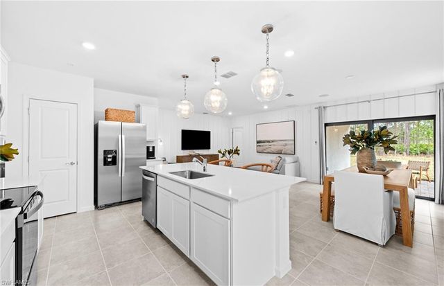 1214 Caloosa Cove DR, Labelle, FL 33935