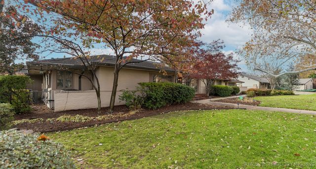 2430 E 38th Street S, Tulsa, OK 74105