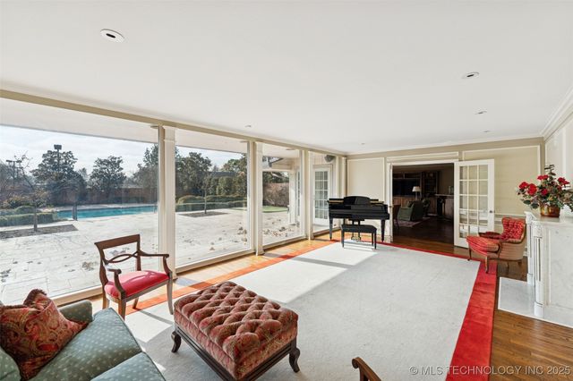 2430 E 38th Street S, Tulsa, OK 74105