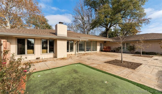 2430 E 38th Street S, Tulsa, OK 74105