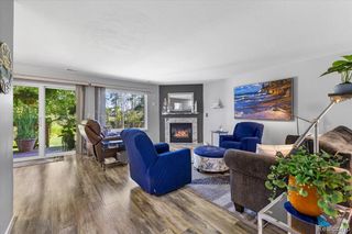 4884 Ashley Lane, Waterford, MI 48329