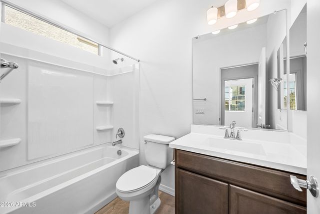 8926 W OREGON Avenue, Glendale, AZ 85305