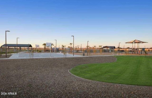 8926 W OREGON Avenue, Glendale, AZ 85305