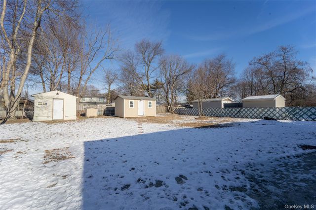 9 Patton Street, Brentwood, NY 11717