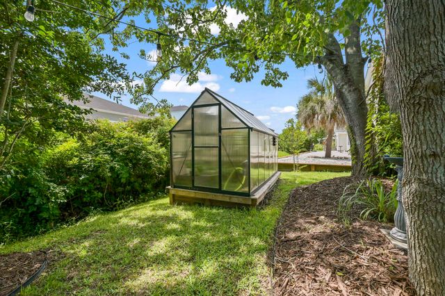 1931 Tree Circle, Surfside Beach, SC 29575