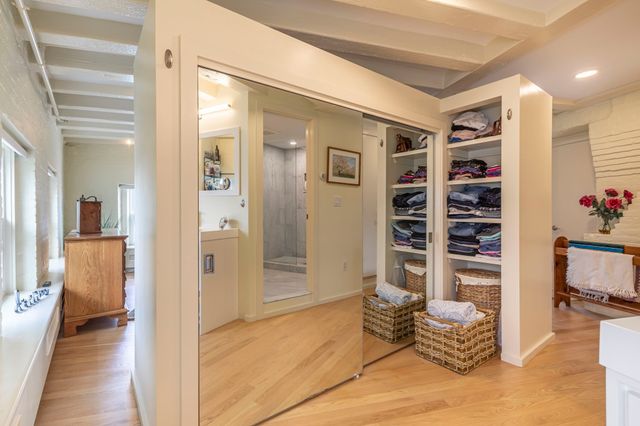33 Commercial Wharf 41-42, Boston, MA 02110