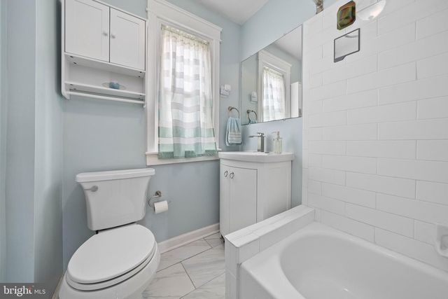 303 URBAN AVE, Norwood, PA 19074