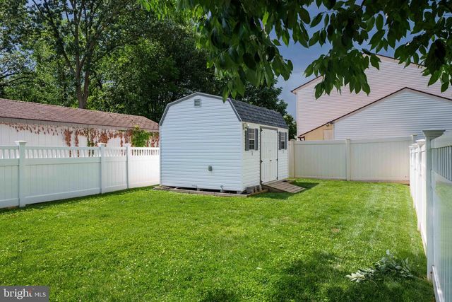 303 URBAN AVE, Norwood, PA 19074