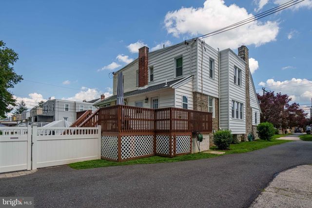 303 URBAN AVE, Norwood, PA 19074