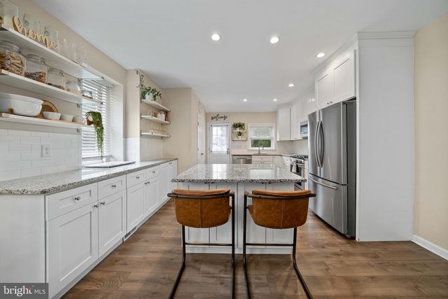 303 URBAN AVE, Norwood, PA 19074