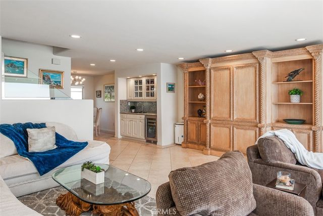 99 Blue Lagoon, Laguna Beach, CA 92651