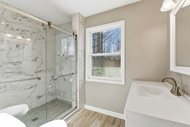 266 Meadows Rd, Portland, TN 37148