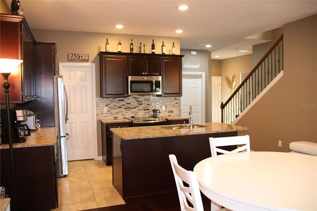 971 CELTIC CIRCLE, Tarpon Springs, FL 34689