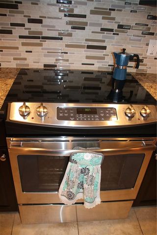 971 CELTIC CIRCLE, Tarpon Springs, FL 34689