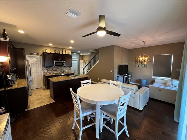 971 CELTIC CIRCLE, Tarpon Springs, FL 34689