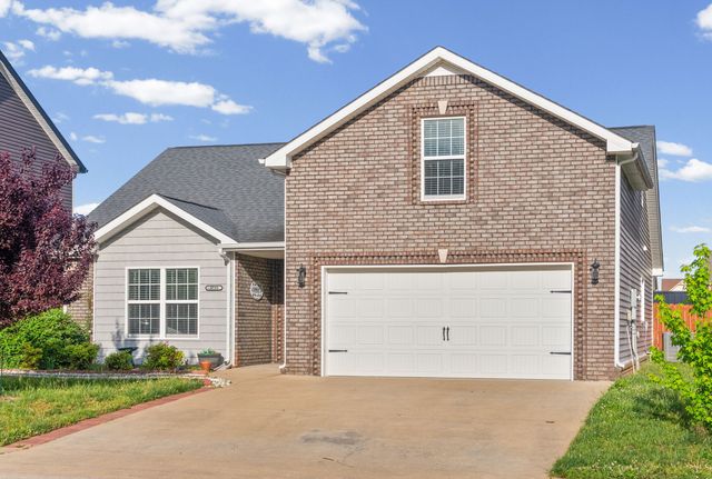 3753 Windmill Dr, Clarksville, TN 37040