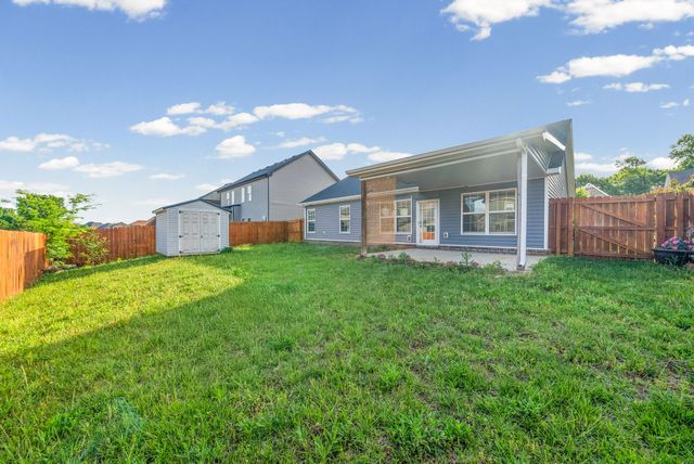 3753 Windmill Dr, Clarksville, TN 37040